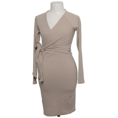 Robe (Beige) de VICI