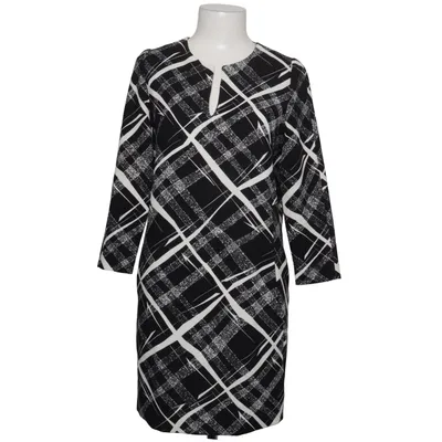 Dress (Black, White) from Essentiel Antwerp Polyester