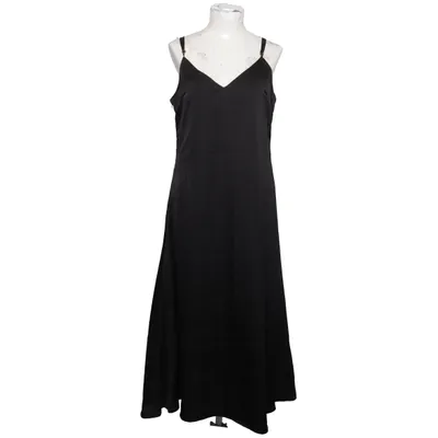 Slip (Black) from Sweewë Polyester