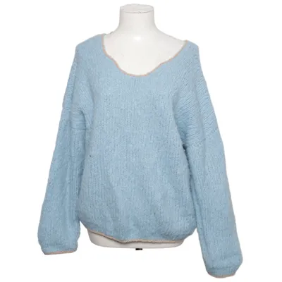 Sweater (Blue) from INTI
