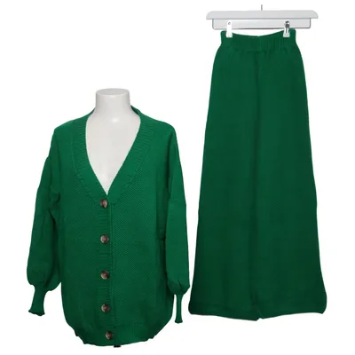 Set (Green) from Fame Acrylic