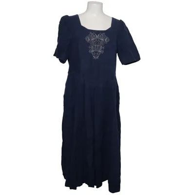 Dirndl (Blue, Green, White) from Gössl Linen