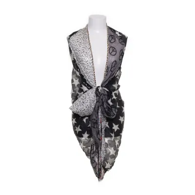 Shawl (Black, White, Gray) from Plomo o Plata