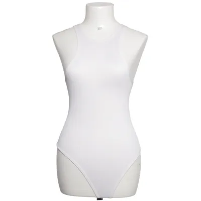 Body (White) from DK.
