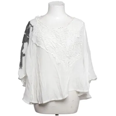 Top (White, Black) from Zay Clothing