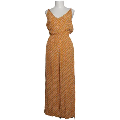 Byxdress (Gul, Vit, Svart) från Mango Casualwear