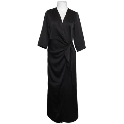 Robe portefeuille (Noir) de May Polyester