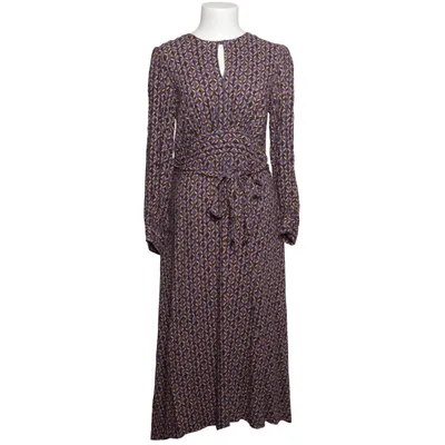Klänning (Lila, Gul, Svart) från Closet London Viskos