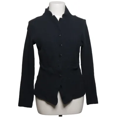 Strickjacke (Schwarz) von Consequent Merinowolle