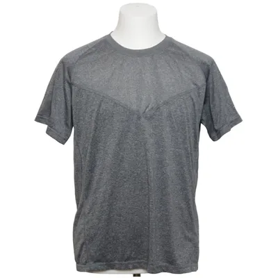 T-shirt (Athletic Regular) från New Yorker Athletics Polyester