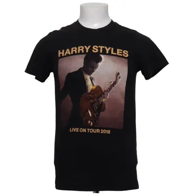 T-shirt (Svart) från Harry Styles Bomull