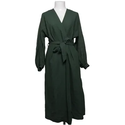 Omlottklänning (Grön) från Closet London Polyester, Viskos