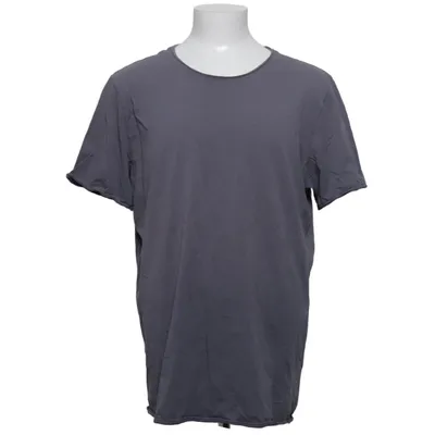 T-shirt (Dark T-Shirt) van Weekday Katoen