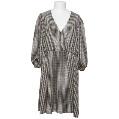 Robe (Noir, Blanc) de Selected Femme Polyester recyclé