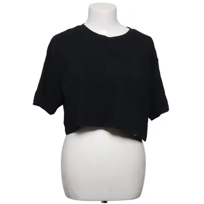 Crop Top (Schwarz) von FSBN Sister Baumwolle