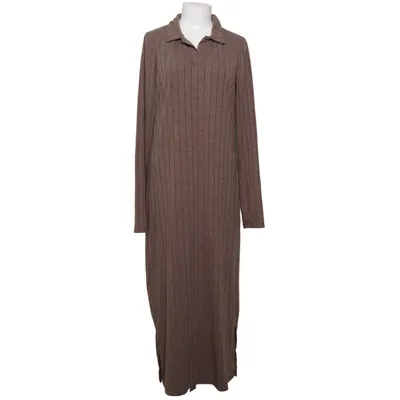 Robe longue (Marron) de Pieces