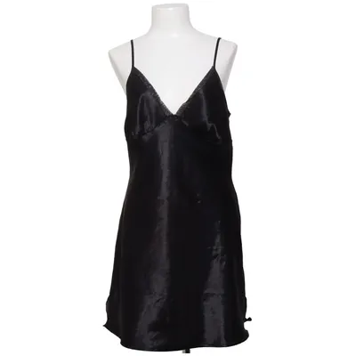 Slip (Black) from Jolinesse Polyester