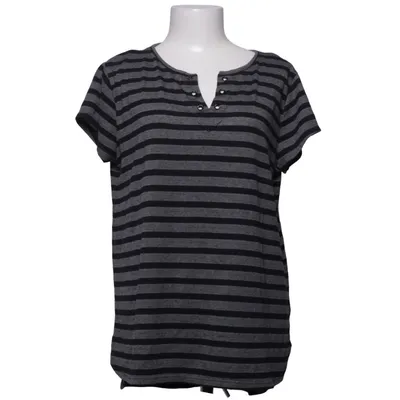 T-shirt (Gray, Black) from Target Collection