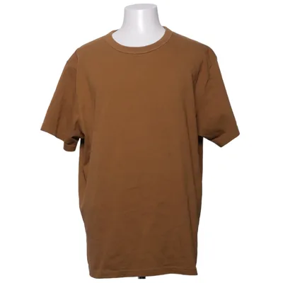 T-shirt (Brown) from Uniqlo U