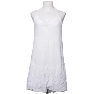 Robe dos-nu (Blanc) de Cropp Polyester
