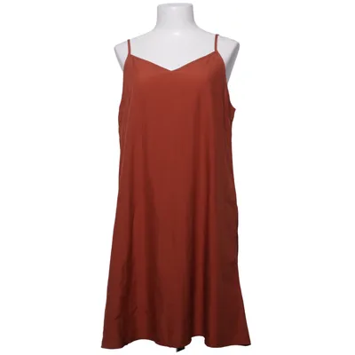 Robe (Marron) de Cha Cha