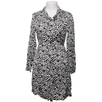 Robe portefeuille (Noir, Blanc) de KOOKAI Viscose
