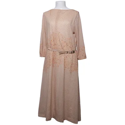 Robe (Beige) de Presence Polyester
