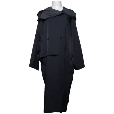 Coat (Black) from Ivan Grundahl