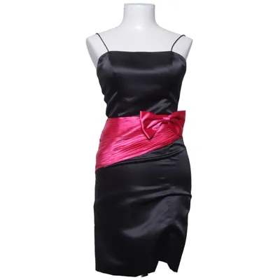 Cocktail dress (Black, Pink) from Bernshaw