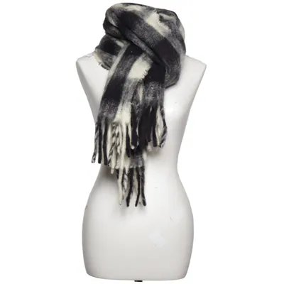 Scarf (Black, White) from Altea Wool