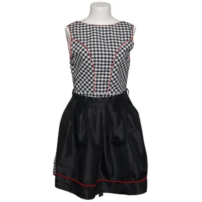 Dirndl (Black, White) from Stockerpoint