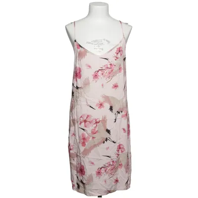 Klänning (Rosa, Flerfärgad) från Sinsay Viskos