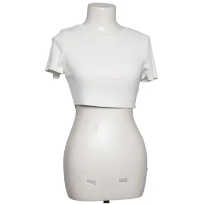 Crop top (White) from JLUXLABEL