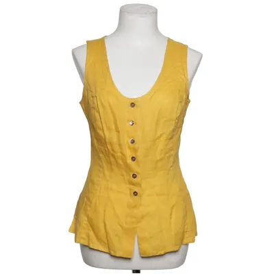 Top (Yellow) from Uta Raasch