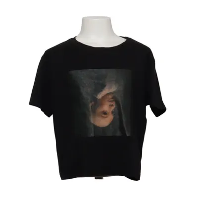 T-shirt (Schwarz) von Ariana Grande