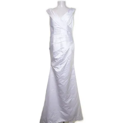 Wedding dress (White) from Lanting