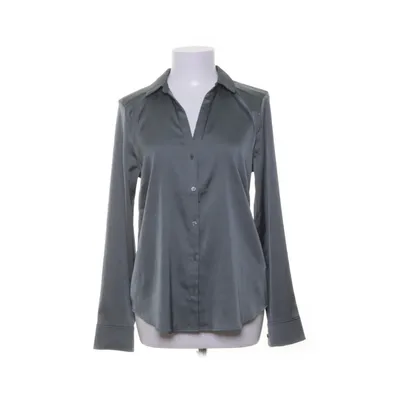 Skjorta (127743) från H&M Modern Classic Polyester, Elastan