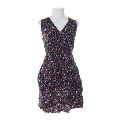 Klänning (Blå, Röd, Rosa, Grön, Gul, Svart, Vit, Orange, Flerfärgad) från H&M Mama Viskos