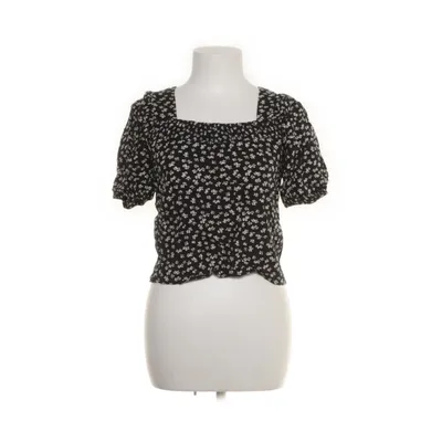 Topp (Open Back Square Top) från NA-KD Reborn Viskos