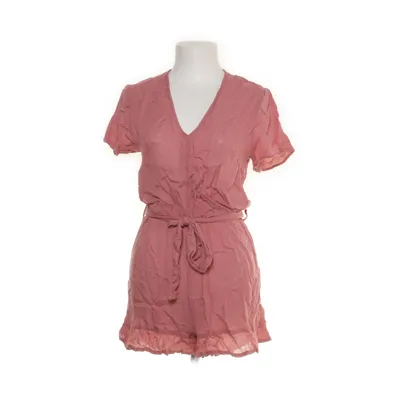 Byxdress (Short Sleeve Wrap Playsuit) från Linn Ahlborg x NA-KD