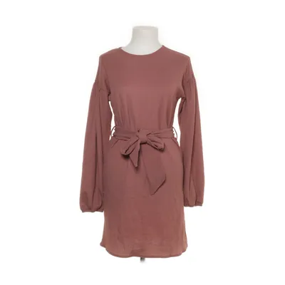 Jurk (Crepe Belted Dress) van NA-KD Elastaan, Polyester