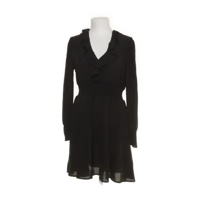 Jurk (V-Neck Ruffle Smocked Waist Mini Dress) van NA-KD Polyester