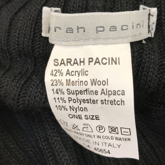 Sarah Pacini Women's Size One Size Black Polyester Alpaca/Merino Wool  Sweater