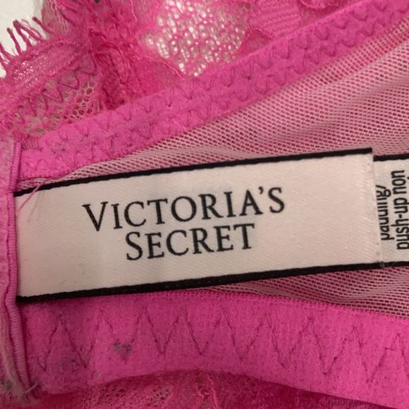 Rintaliivit (Pink) kohteesta Victoria's Secret