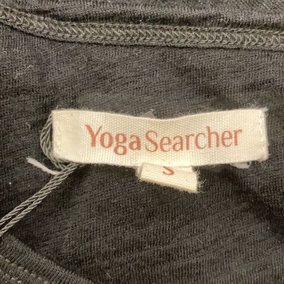 Långärmad t-shirt (Svart) från Yoga Searcher