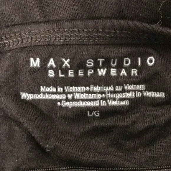 Max discount studio sleepwear