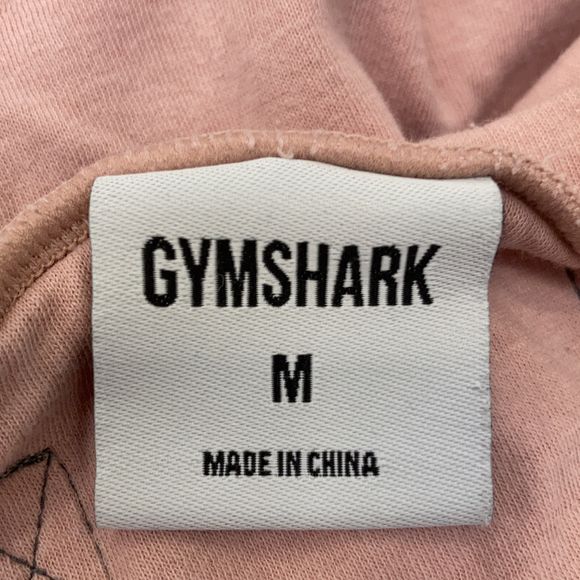 Gym Shark - gymshark crop top on Designer Wardrobe