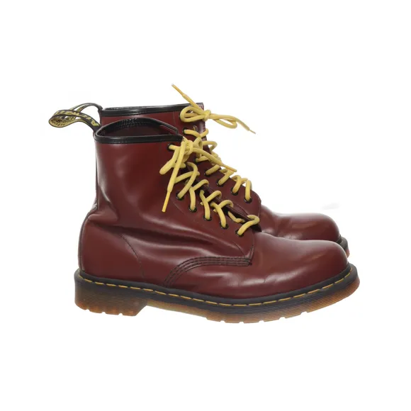 Tweedehands dr 2025 martens maat 42