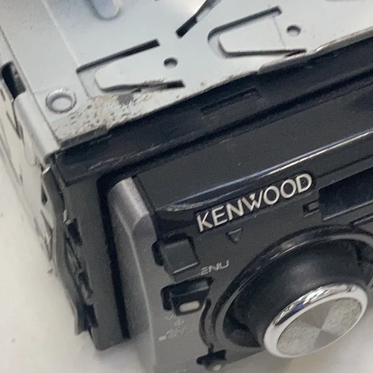 Bilstereo (KDC-W4537U) från Kenwood - Repig - Framsida