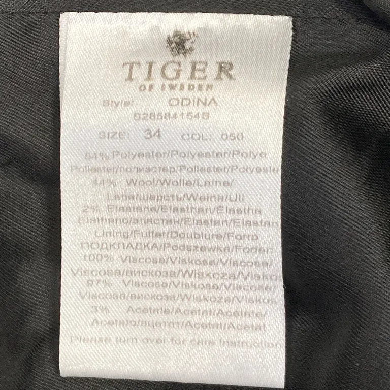 Kavaj (Odina) från Tiger of Sweden Polyester, Ull, Viskos, Acetat - Materialetikett